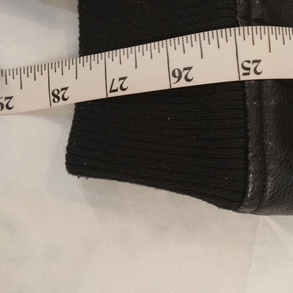 Levis levi men